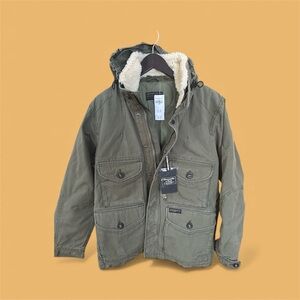 Abercrombie & Fitch Olive Quilted combat Jacket